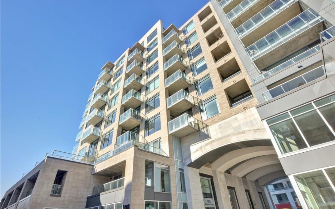 98 Richmond Unit 801, All inclusive and fully furnished condo 2 bed and 2 bath